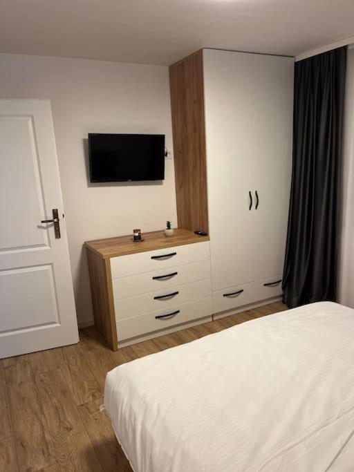 Apartament Suceava דירה *
